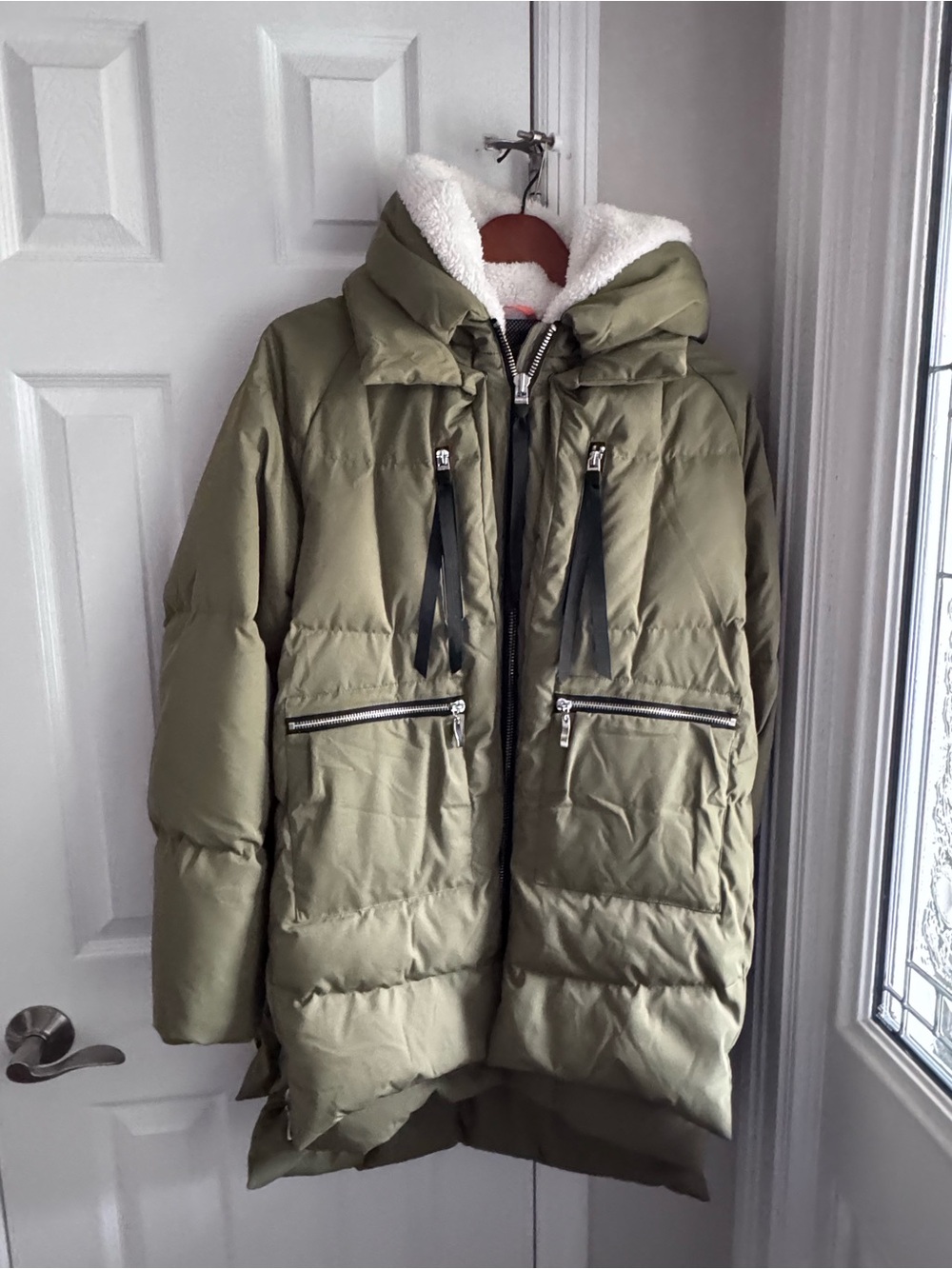 Orolay Olive Green Hooded Sherpa-Lined Puffer Coat